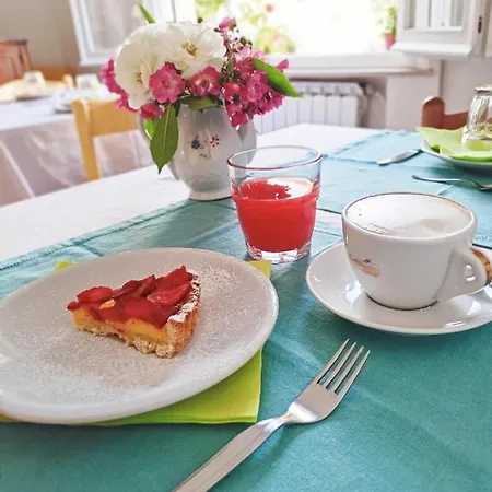Beeliving Room&breakfast (adults Only) * Ριτσιόνε