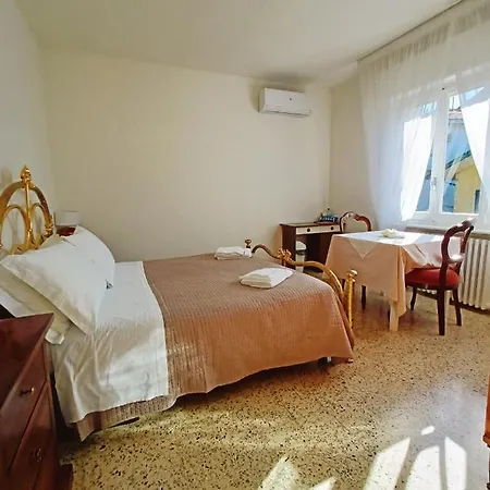 Beeliving Room&breakfast (adults Only) Bed and Breakfast 3*