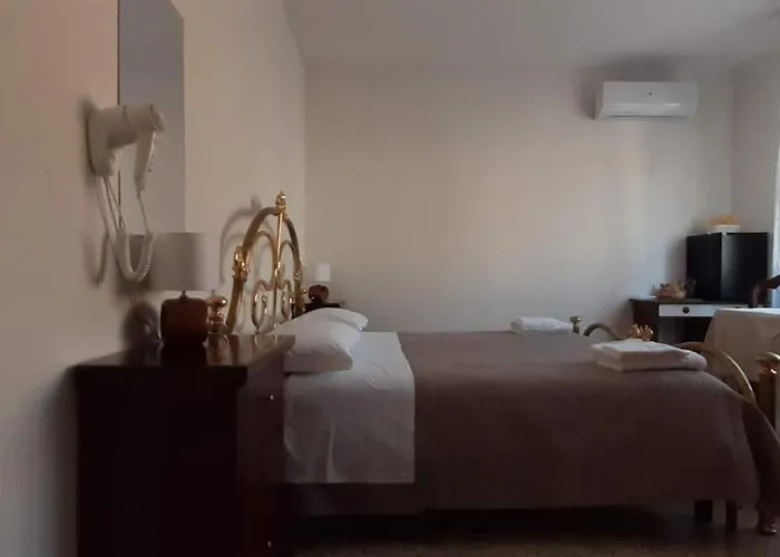 Beeliving Room&breakfast (adults Only) Bed & Breakfast Riccione