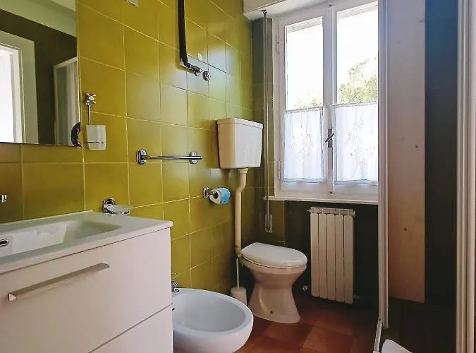 Beeliving Room&breakfast (adults Only) Bed & Breakfast Riccione