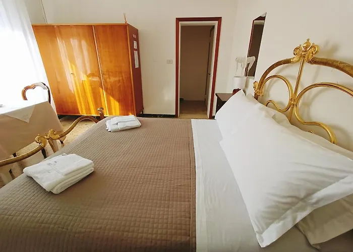 Beeliving Room&breakfast (adults Only) B&B 3*