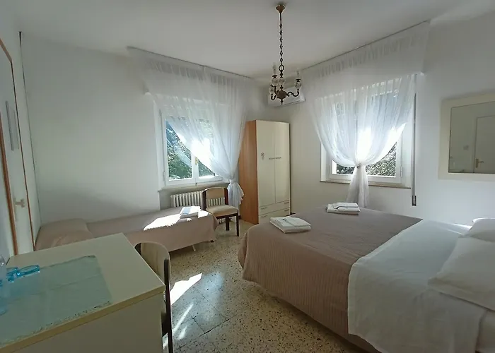 Beeliving Room&breakfast (adults Only)