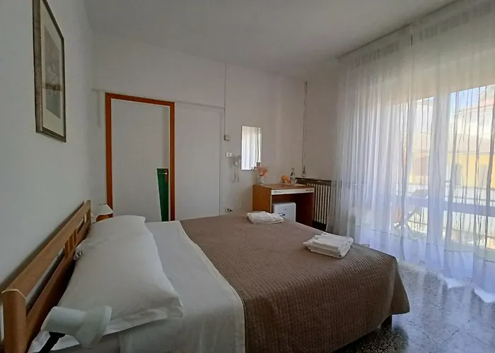 Beeliving Room&breakfast (adults Only) Riccione