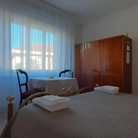 Beeliving Room&breakfast (adults Only)