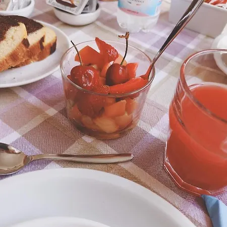 Beeliving Room&breakfast (adults Only) Nocleg ze śniadaniem Riccione