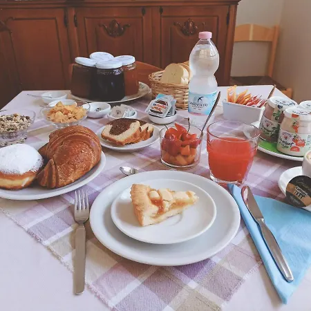 Beeliving Room&breakfast (adults Only) 3*