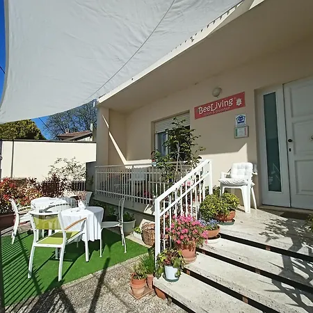 Beeliving Room&breakfast (adults Only)