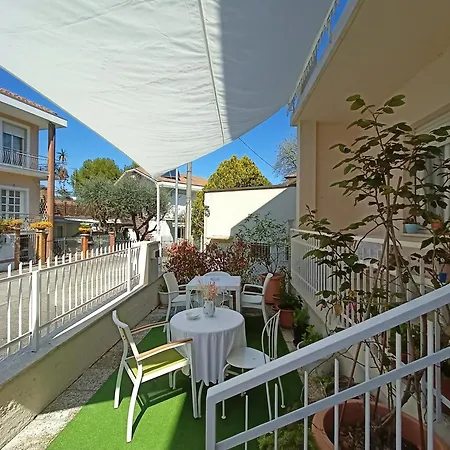 Frühstückspension Beeliving Room&breakfast (adults Only) 3*