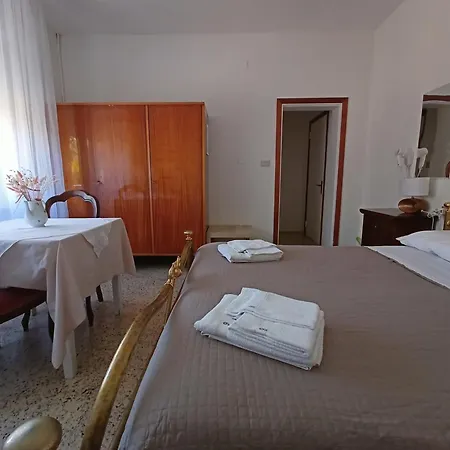 Beeliving Room&breakfast (adults Only) Bed & Breakfast *