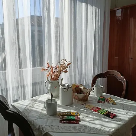 Beeliving Room&breakfast (adults Only) ベッド・アンド・ブレックファスト 4*