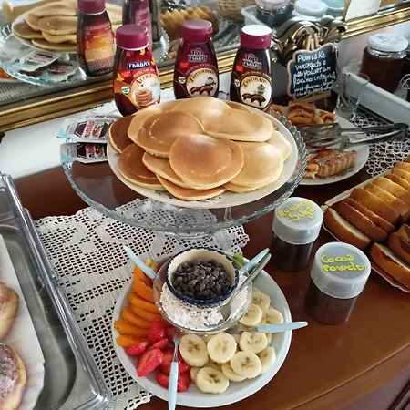 Beeliving Room&breakfast (adults Only) リッチョーネ