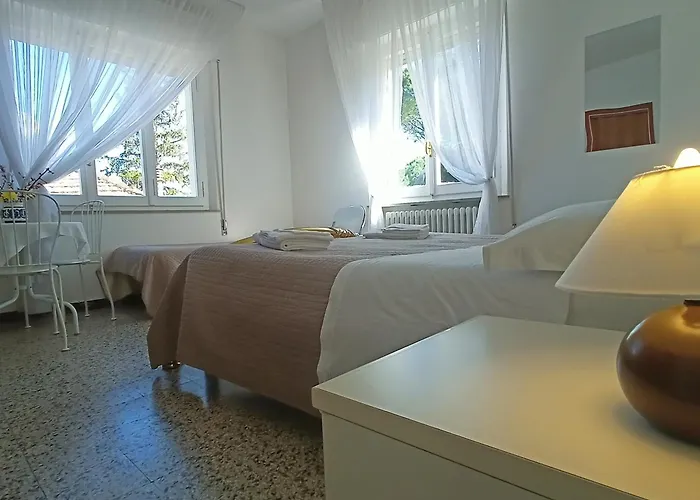 לינה וארוחת בוקר Beeliving Room&breakfast (adults Only)