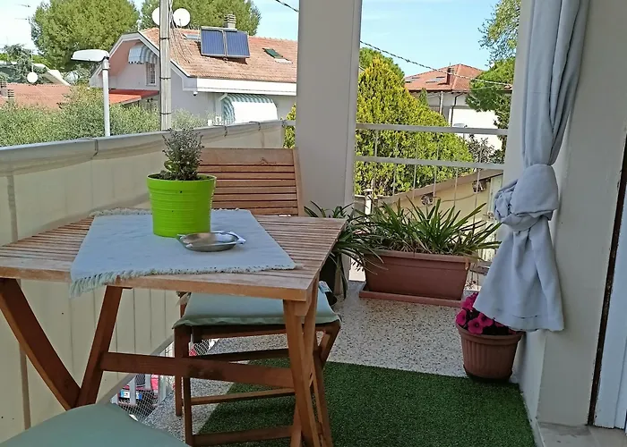 Beeliving Room&breakfast (adults Only)