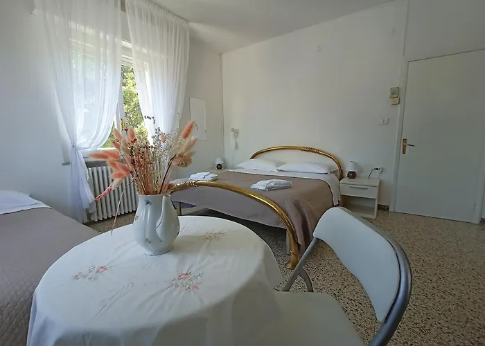 Beeliving Room&breakfast (adults Only) Bed & Breakfast